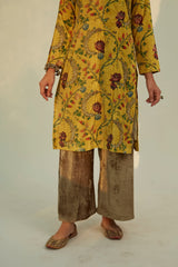 SEHRISH VELVET KURTA SET