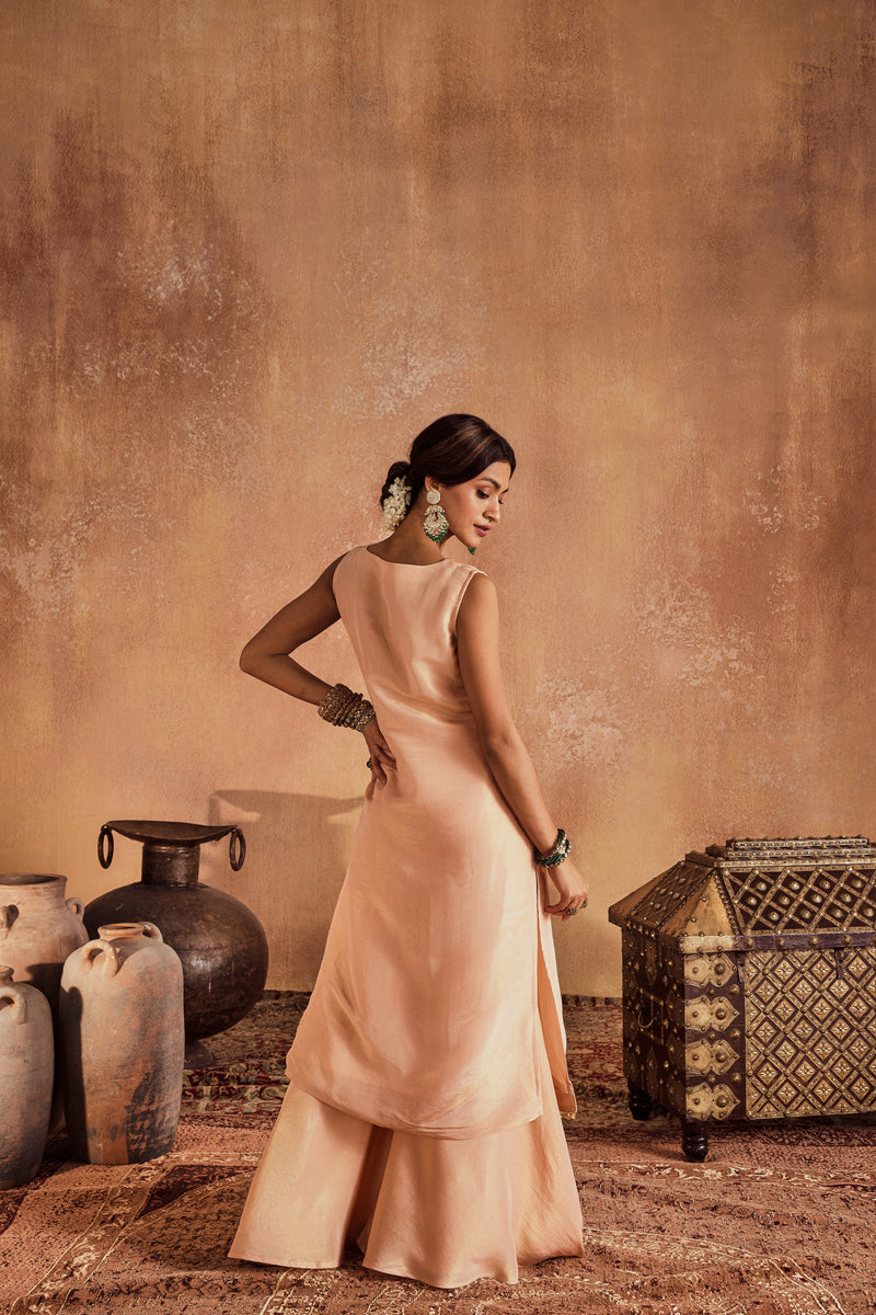 Nisa Peach Kurta Set