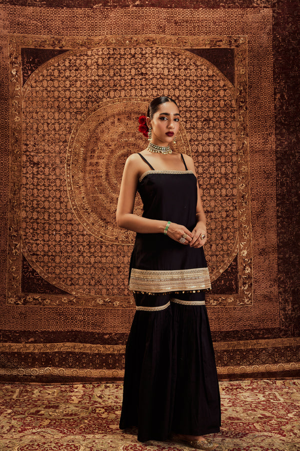 Sultana Black Sleeveless Sharara Set