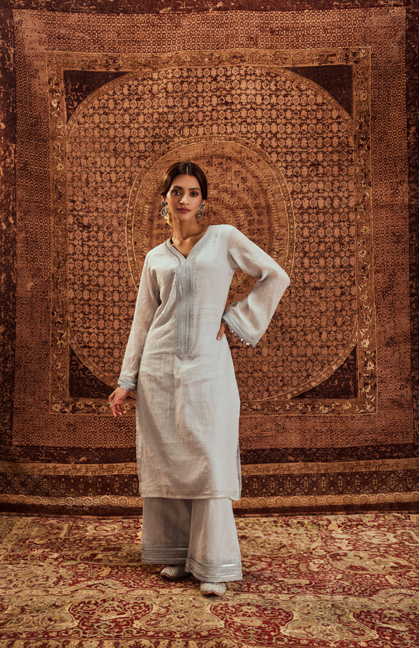 Nargis Silver Kurta Set