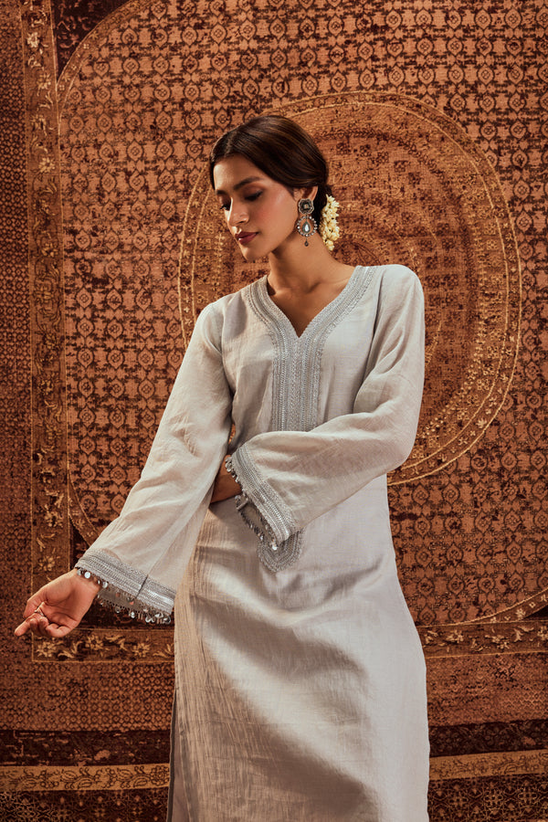 Nargis Silver Kurta Set