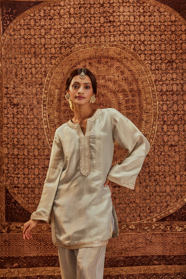 Nadia Kurta Set