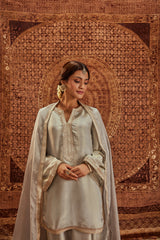 Nadia Kurta Set