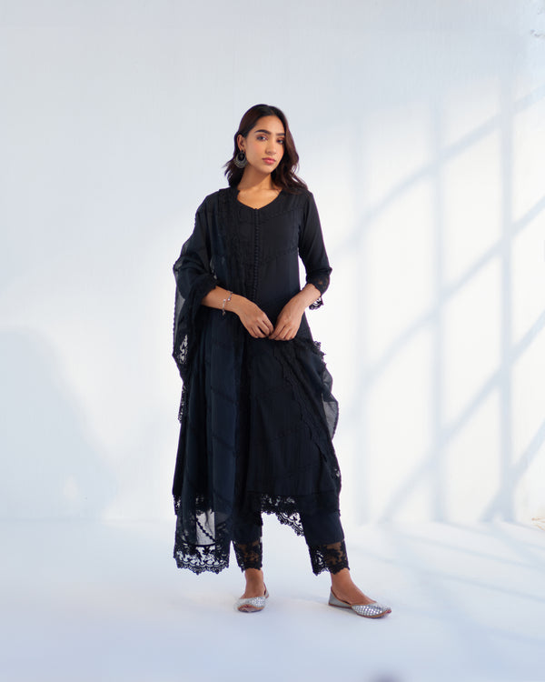 MAHJABEEN BLACK KURTA SET