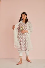 INAAYAT KURTA SET