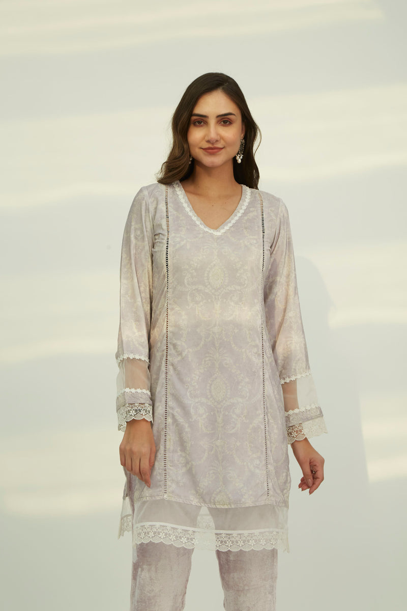ISMAT VELVET KURTA