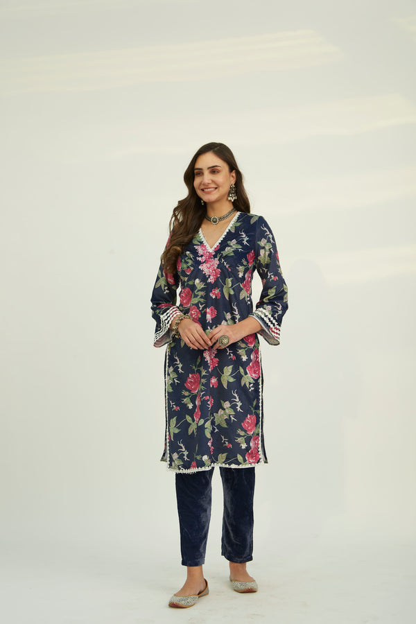 ADYA VELVET KURTA SET