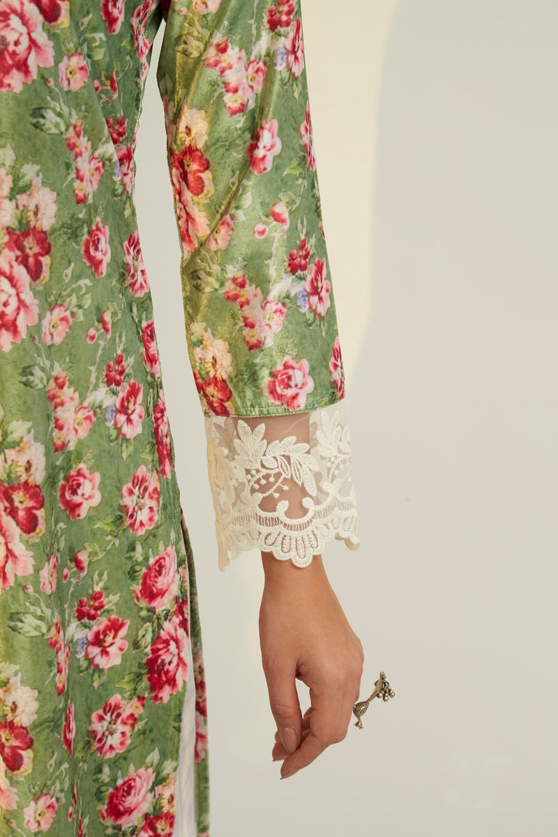HAYAT VELVET KURTA