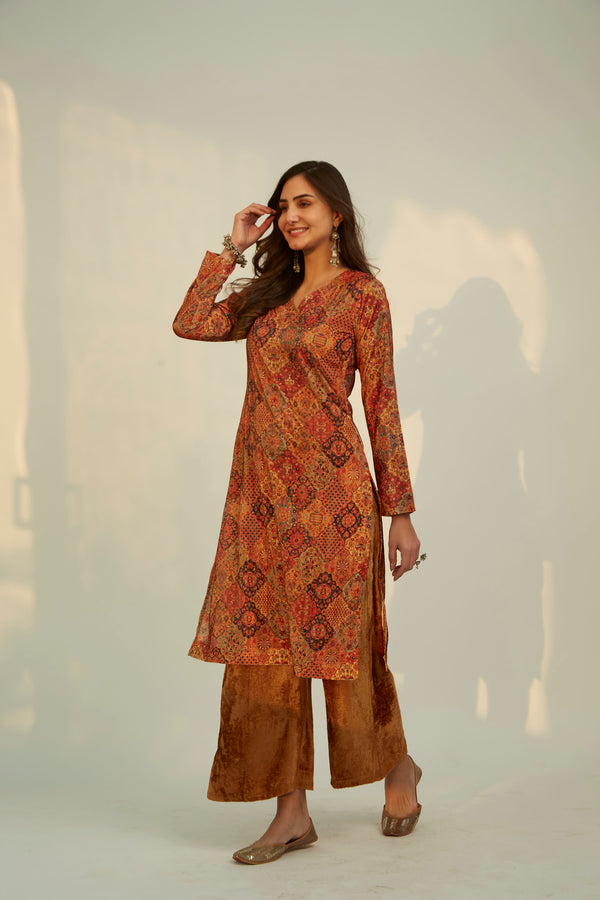 SHIZA VELVET KURTA SET