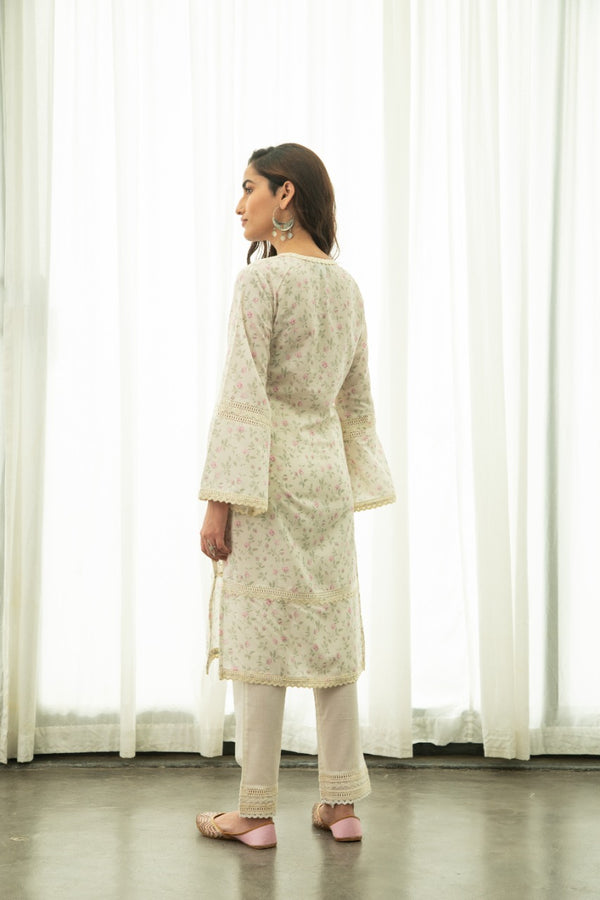 SAIRA KURTA SET