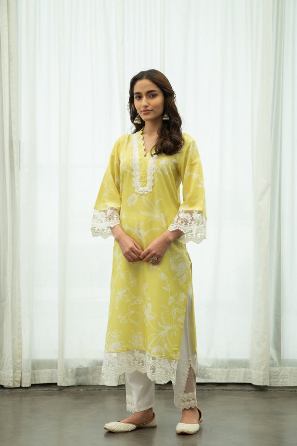 ZARD KURTA