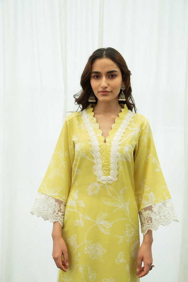 ZARD KURTA