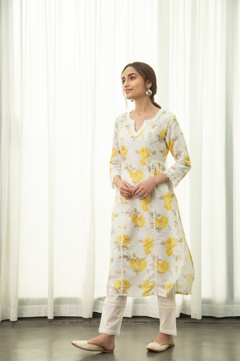 YASMIN KURTA