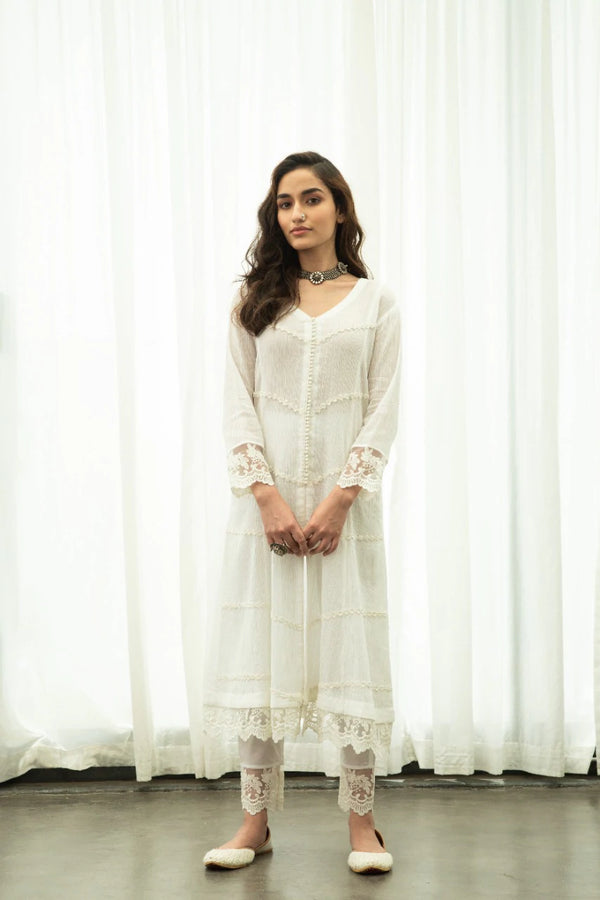 Alia Bhatt in Mahjabeen Kurta Pant & Amaira Dupatta