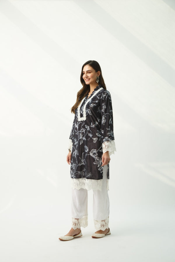 Parsia Black Velvet Kurta