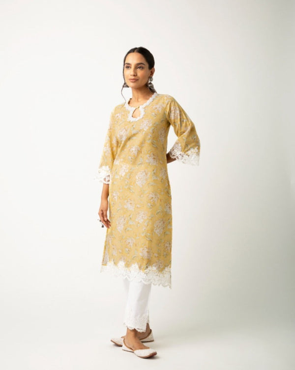 Luna Kurta