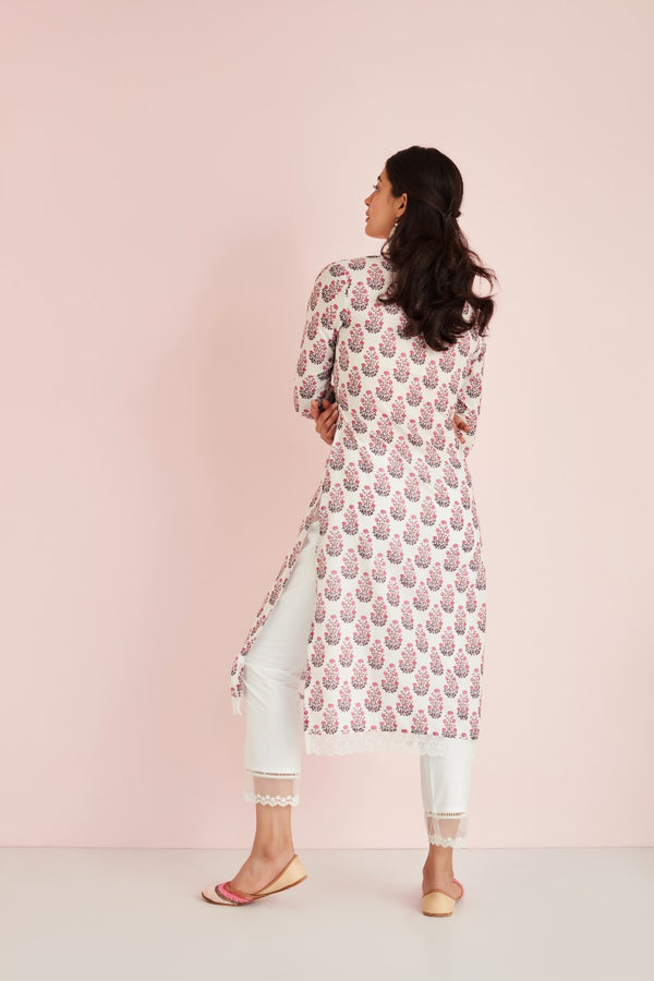 INAAYAT KURTA SET
