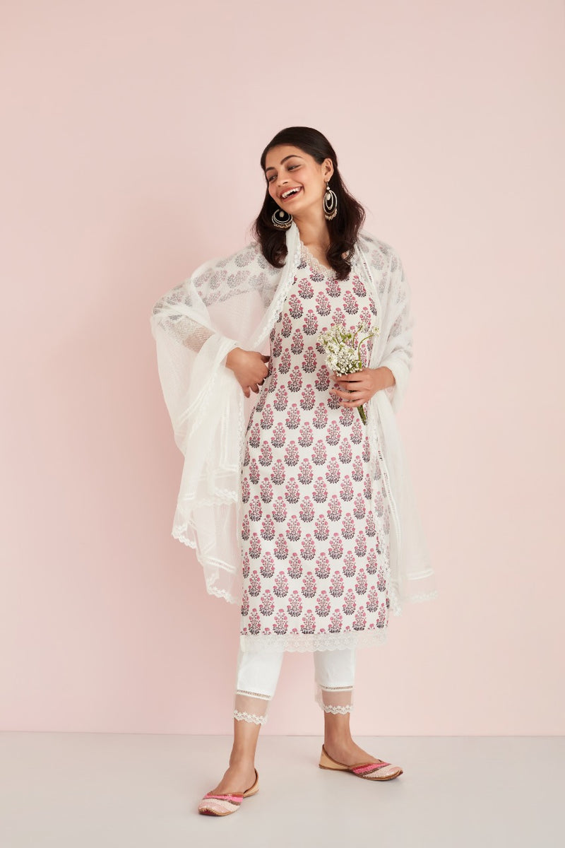INAAYAT KURTA